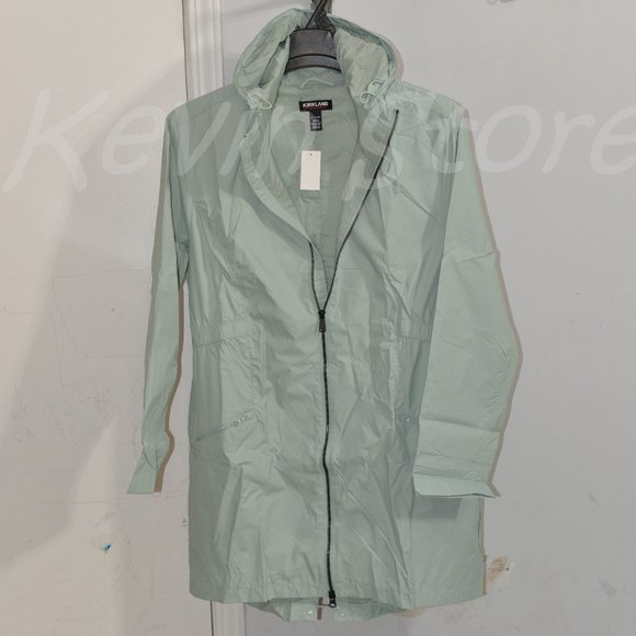 Kirkland Signature Women's Water‎ Repellent Breathable Lightweight Jackets - Picture 1 of 8